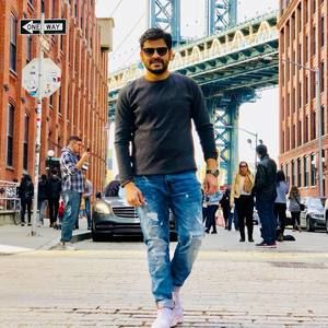 Meet your Posher, Akash